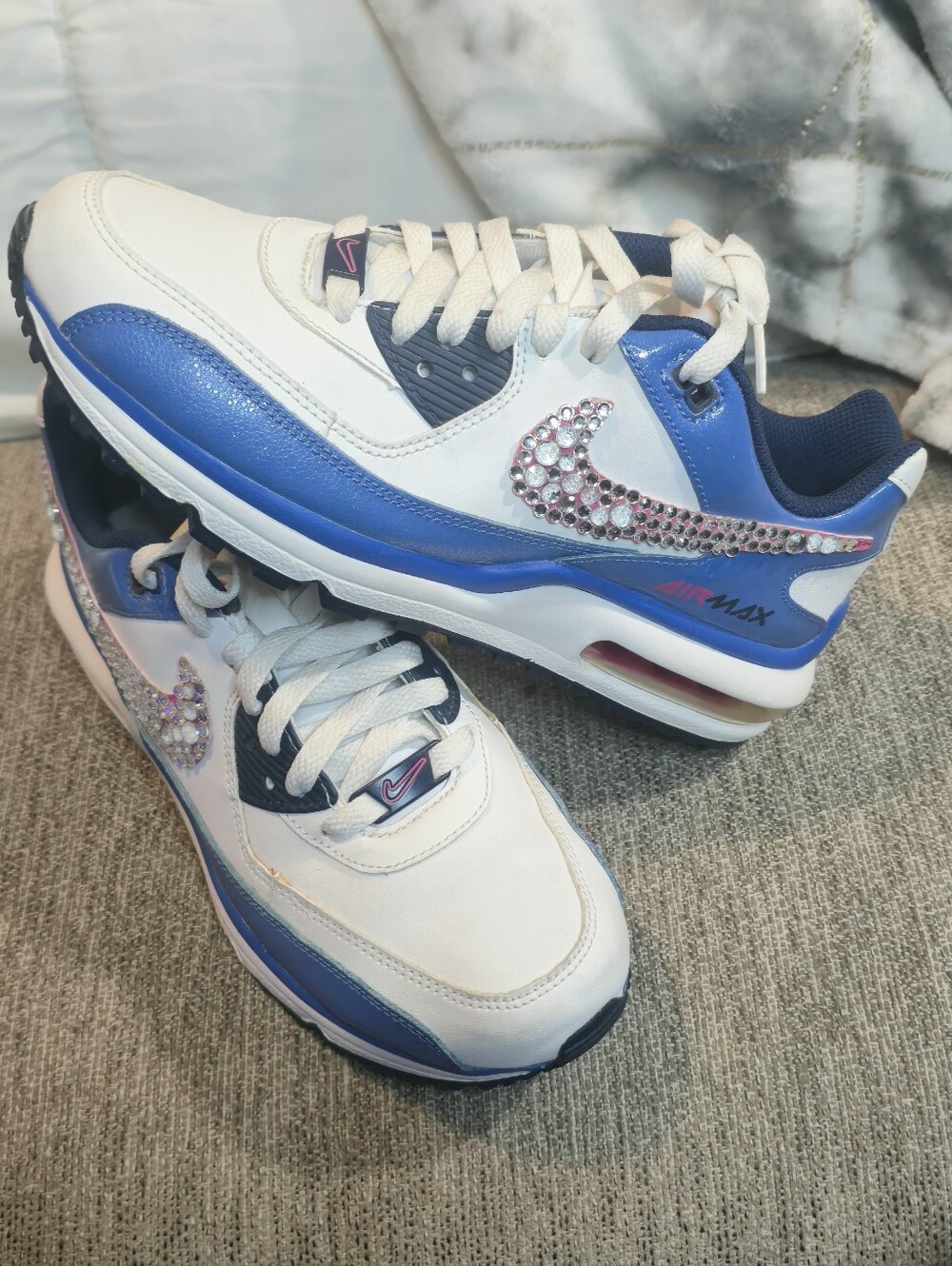 Nike Air Max Youth 6Y White & Royal Blue Rhinestone Swoosh Sneakers ✨